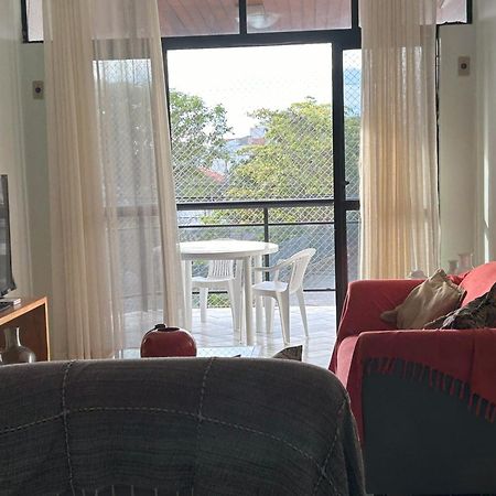 Três quartos na praia Cabo Frio Exterior foto